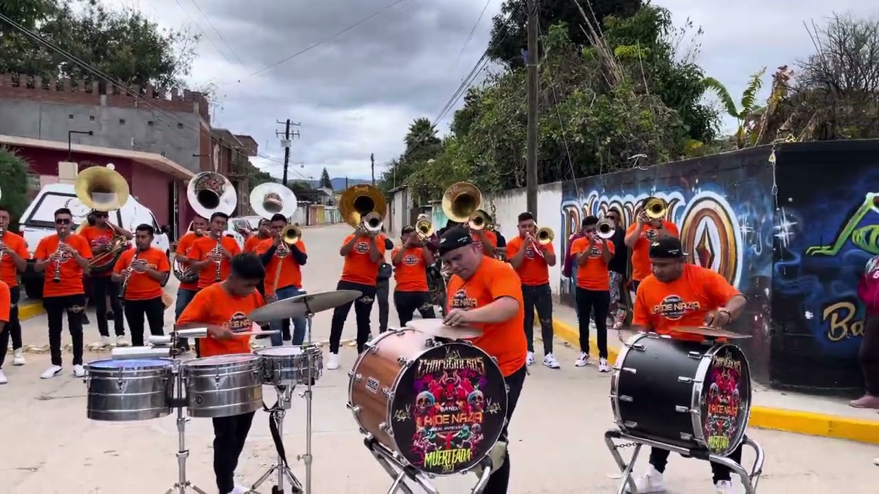 BANDA LA DE NAZA 🦗💚 INICIÓ DE LA MUERTEADA 2023 1ro DE NOVIEMBRE “ARRIBA MI BARRIO” 🦗💚