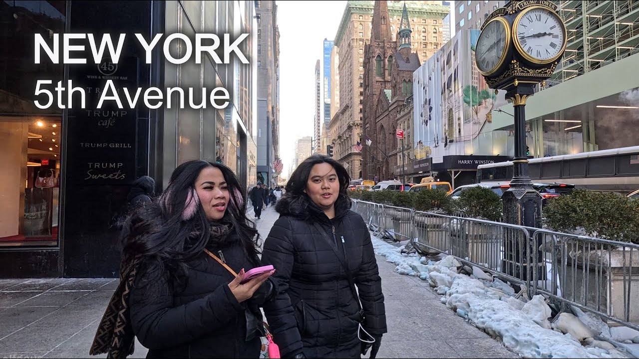 New York – Walking Tour Snowy 5th Avenue NYC 4K | 70th Street to Herald Square