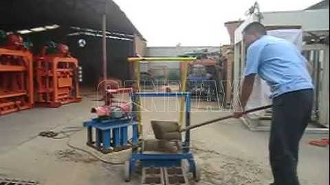 CANMAX QT2-45 Small Mobile Egg Laying Concrete Block Making Machine