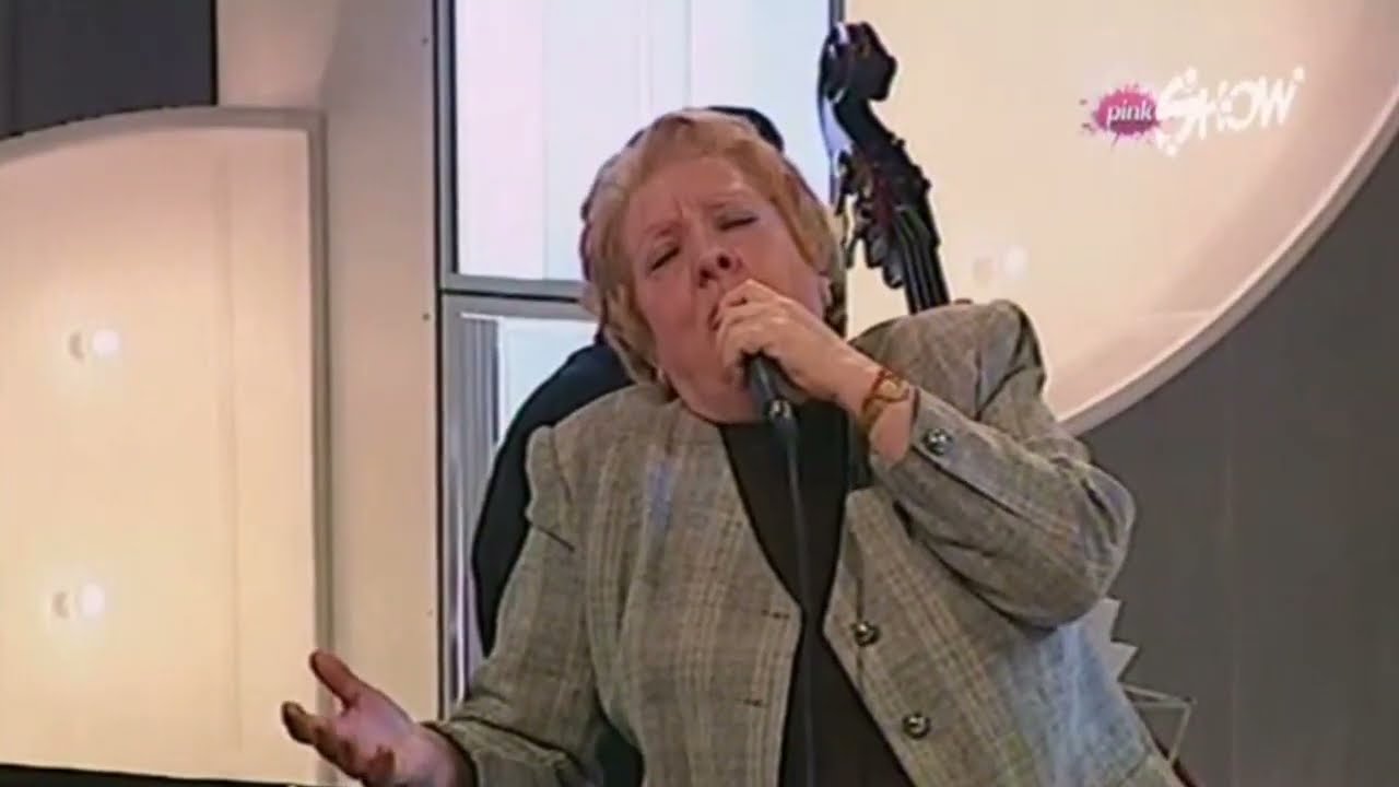Lola Novaković - Historia de un amor (Emisija 
