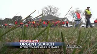 More Than 300 Volunteers Search for Lost Tennessee Toddler in Brutal Cold