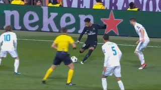 Pelotazo de Neymar al árbitro ( PSG VS Real Madrid)