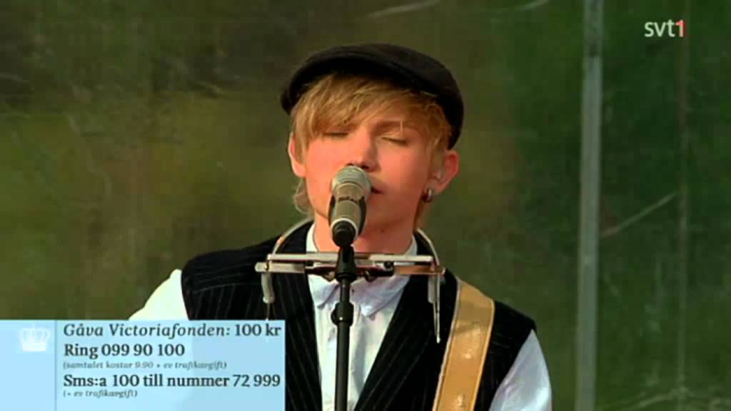 Ulrik Munther - Soldiers (Grattis kronprinsessan)