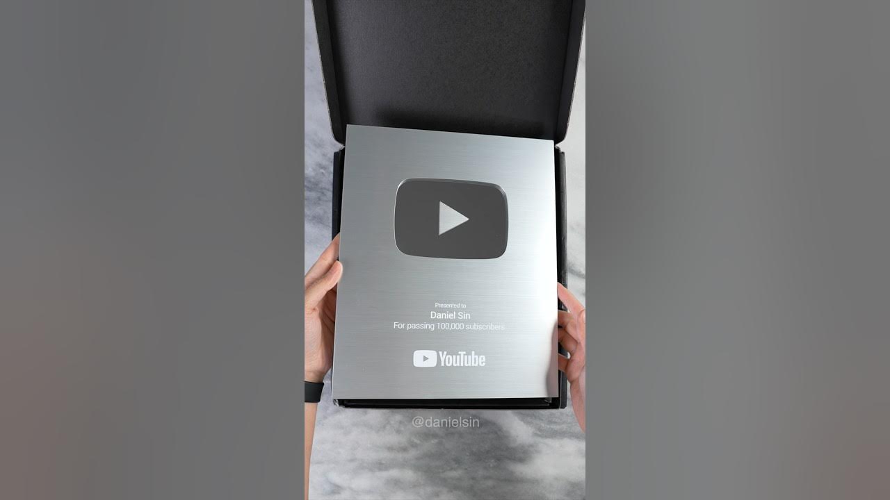 Unboxing the  Silver Play Button. Thank You! 