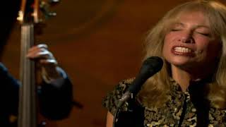 Watch Carly Simon My One And Only Love video