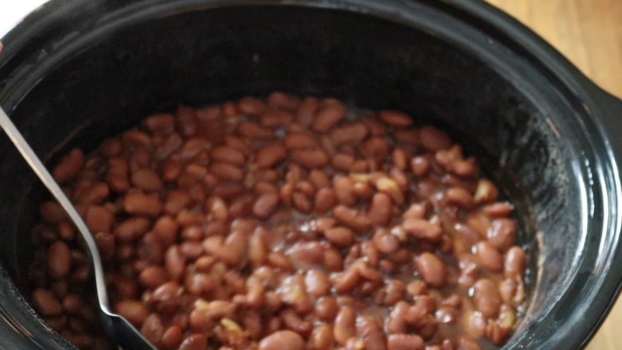 Slow cooker pinto beans - YouTube