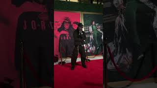 Pretty Girls Love Float 🩶