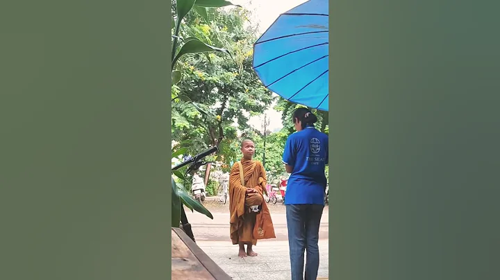 Buddhism Monks Blessing. #siemreap #cambodia - DayDayNews