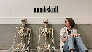 Numbskull