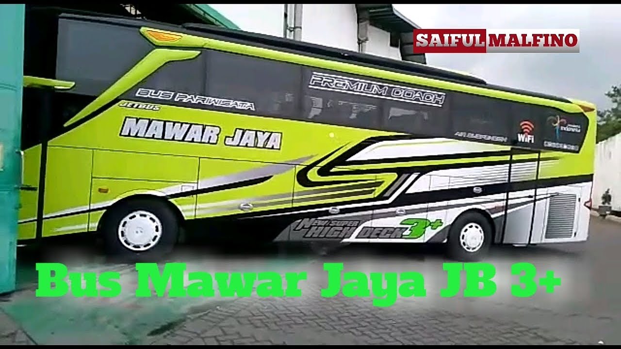 Mawar Selatan: Melukis Kenangan di Jalan Raya Indonesia