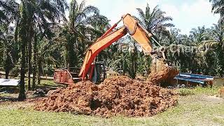 lanjutan kerja meratakan tanah#Hitachi excavator