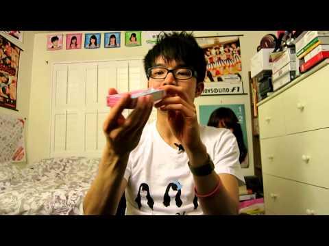 Japanese Snacks: Amachan strawberry flavored caramel