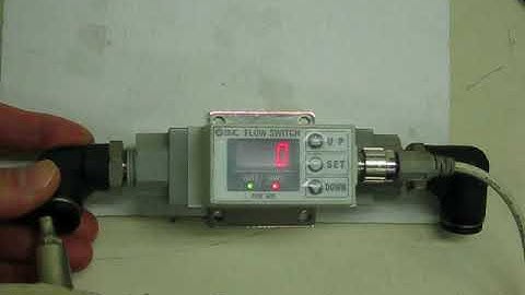 SMC PF2A721-03-27-M Digital flow switch (display integrated type)　動作確認