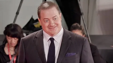 Brendan Fraser and Jeanne Moore on the red carpet ...