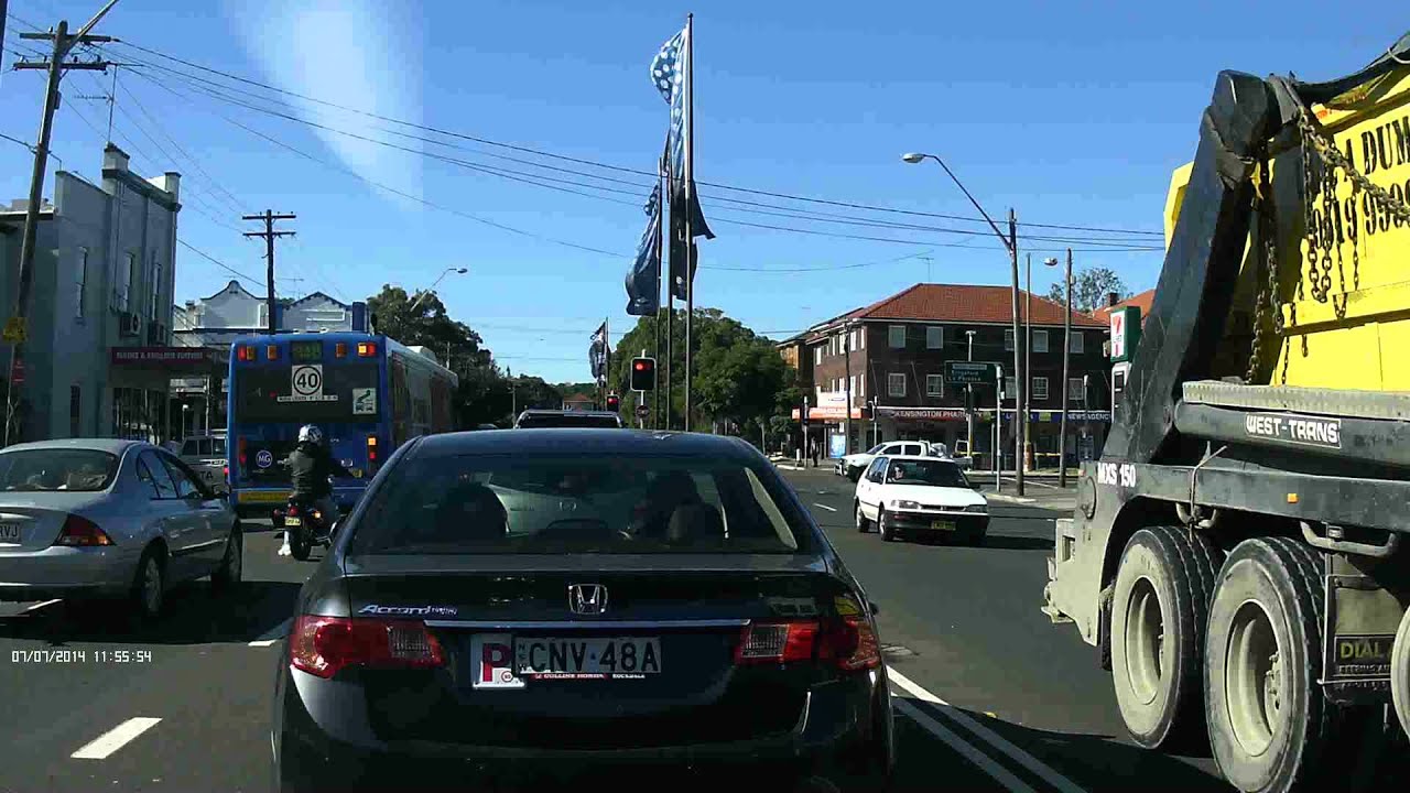 L Plate Driver driving badly- Dash Cam