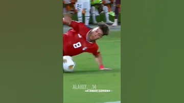 إصابة إمام عاشور منتظرينك ترجع يا أسد Alahlytv إمام عاشور الاهلي الأهلي كهربا Funny 