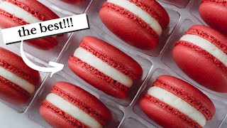 red velvet macarons - how to achieve that bright red color...