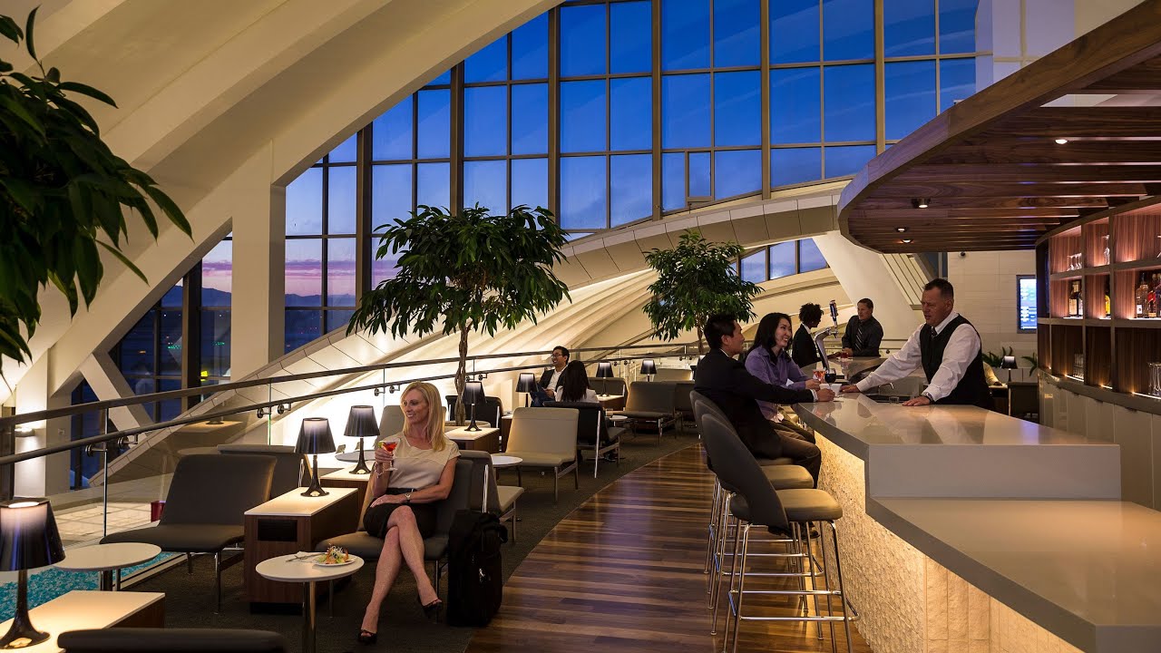 Airport Lounges Are a Scam?