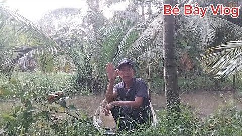 Thăm 12 cửa ngục và 2 cái đáy