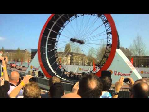 Shell V-Power Looping