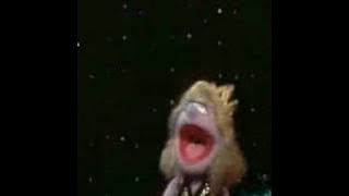 Sesame Street - You got to have M