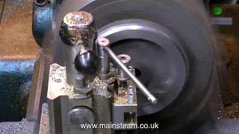 HOW TO MACHINE A MODEL STEAM LOCOMOTIVE WHEEL - MODEL ENGINEERING FOR BEGINNERS - PART #14
