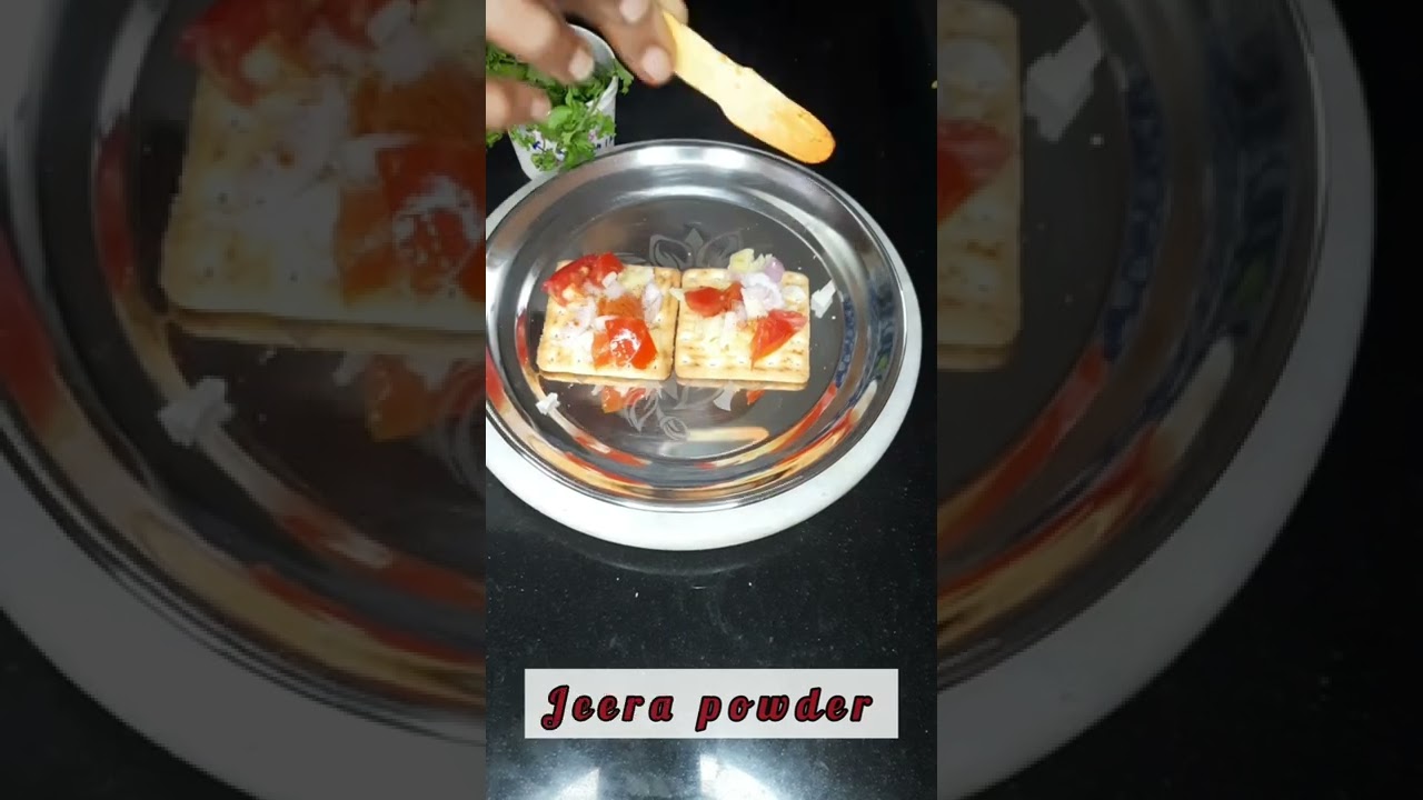 Ritz Cracker Canapés 