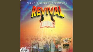 Video thumbnail of "Evangelist Sonny Okosuns - Jesus Knows The Way"
