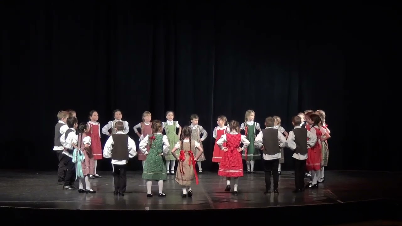 TÉBLÁB AMI - Kacabajka, Bársonyka csoport - Rétiben és Kapiban