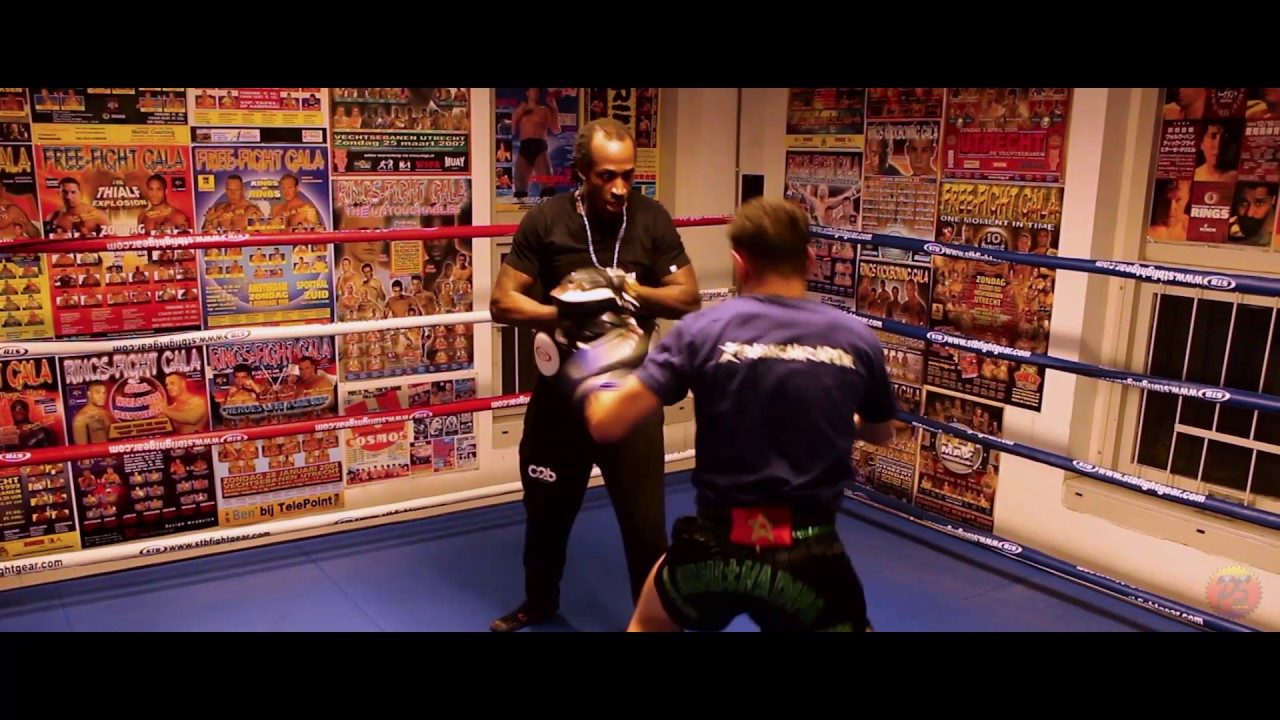 MINI DOCU: LGT LEANDRO TAM FFC BIJLMER GYM BACK TO OLDSCHOOL DEEL 1