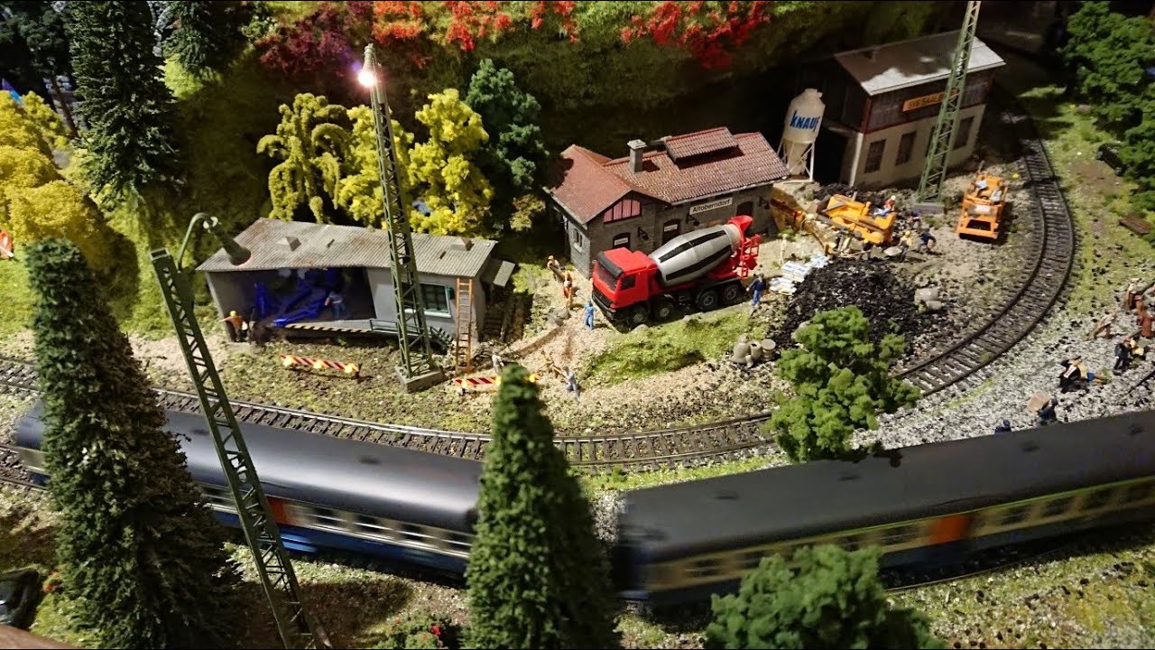 Funny model train miniature and great decor ideal video for kids YouTube
