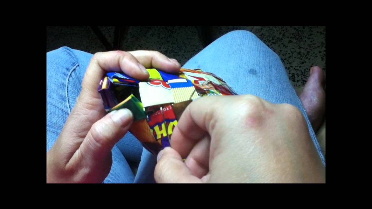 Candy Wrapper Purse Tutorial P4 - YouTube