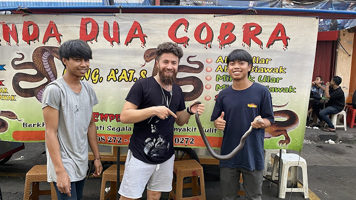 BANG BULE KELILING DI PASAR LAMA TANGERANG KULINER| ULAR INDONEIS ENAKK   #pasarlamatangerang #ular
