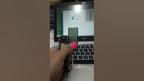 Alat IoT untuk monitoring detak jantung dan kadar oksigen dalam darah