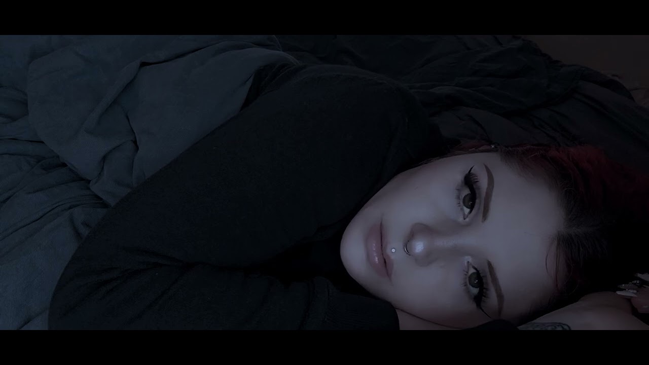 ASMR Girlfriend Pillow Talk ♡