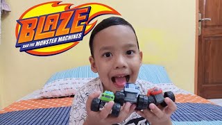 Buka Mainan Chaki Kids Meal KFC | BLAZE AND THE MONSTER MACHINE #Doza 172