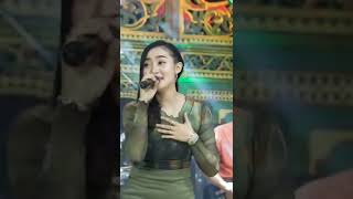 Disini Dibatas Kota Ini Yeni Inka Adella Om Adella Shorts
