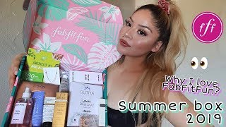 UNBOXING FABFITFUN SUMMER BOX!!