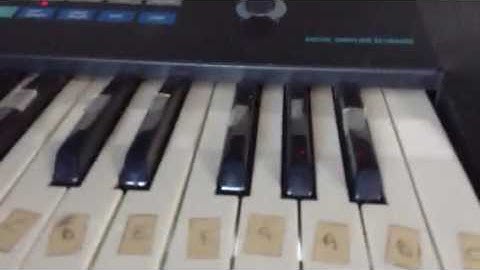 Studio test. Sequential Circuits Prophet 2000.