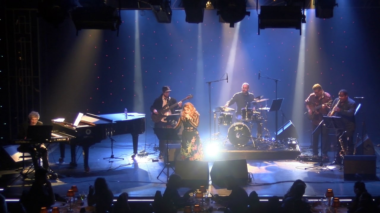Watch SAI DESSA - Lilian Raquel e Cláudio César Ribeiro on YouTube Watch SAI DESSA - Lilian Raquel e Cláudio César Ribeiro on YouTube