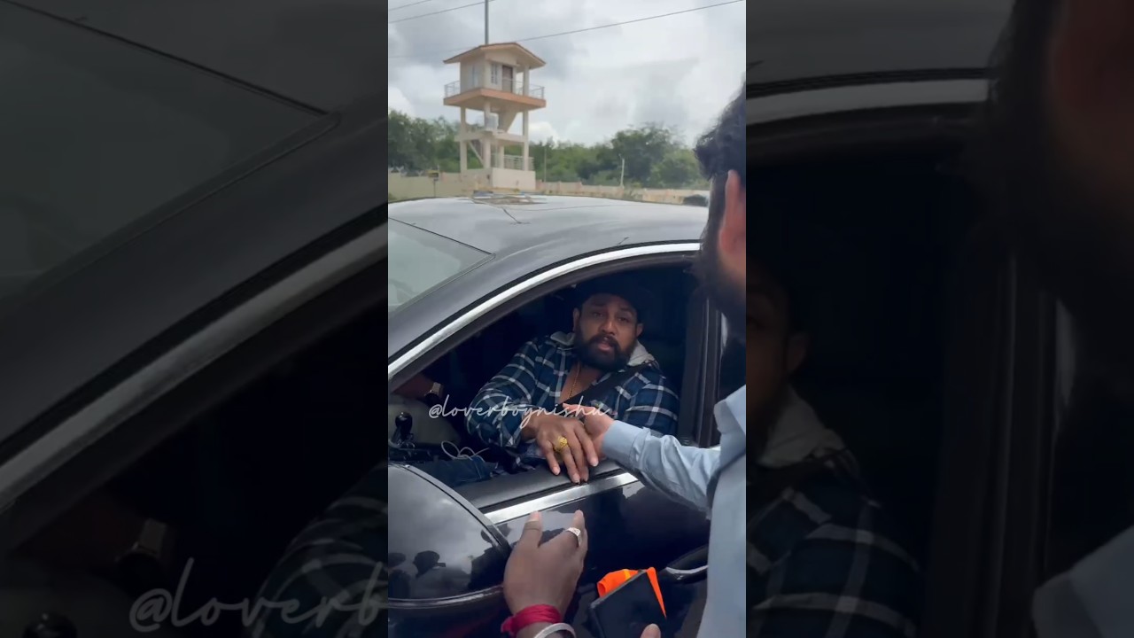 Dhruva Anna with fan's ❤️#dhruvasarja #kannadastatus #sandalwood #meghanaraj #kannadasongs