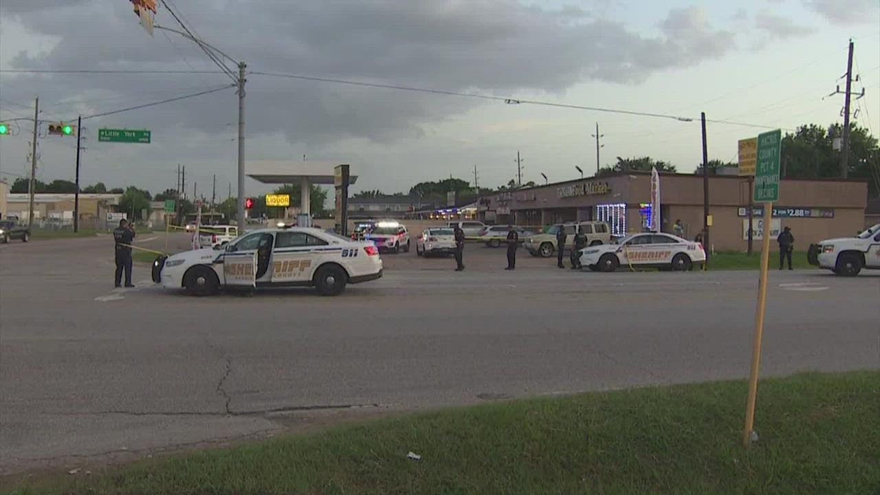 2 people injured after possible road rage shooting in NW Harris County ...