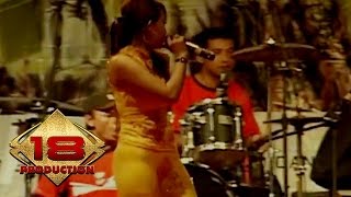 Dangdut Koplo ~ Kata Pujangga (Live Konser Tangerang 18 Agustus 2007)