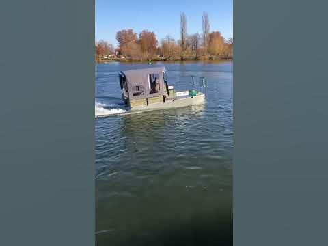 Ponton Angelboot - YouTube