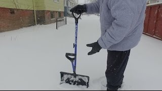 Snow Joe Shovelution Back Saving Snow Shovel - Hands On Review