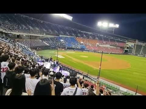 [230730] LG vs 두산 경기 후 DJ 소다 승리의 베어스