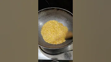 How To Make Moong Dal Kachori M Kitchen Lab 