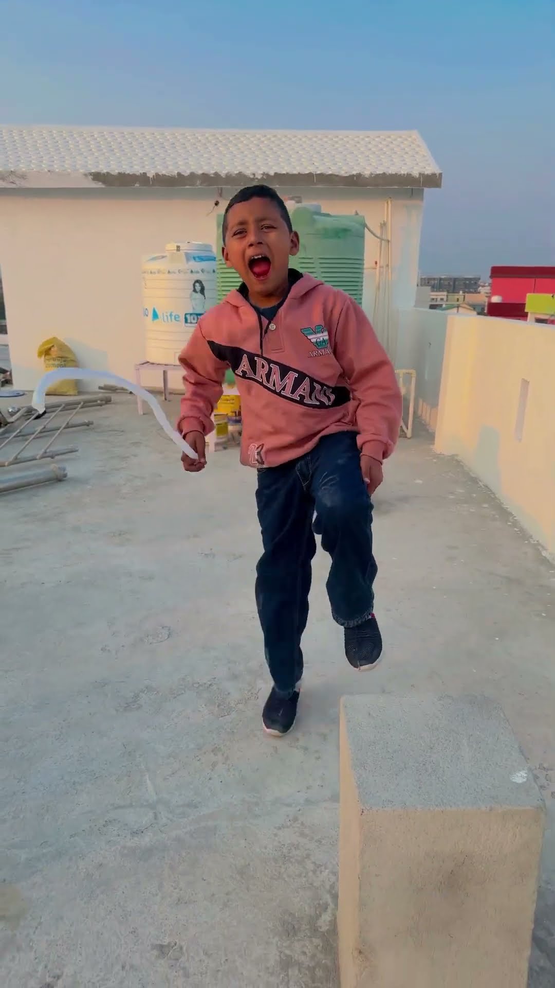 Ouch ?? #shorts #funny #trending #viralvideo #comedy