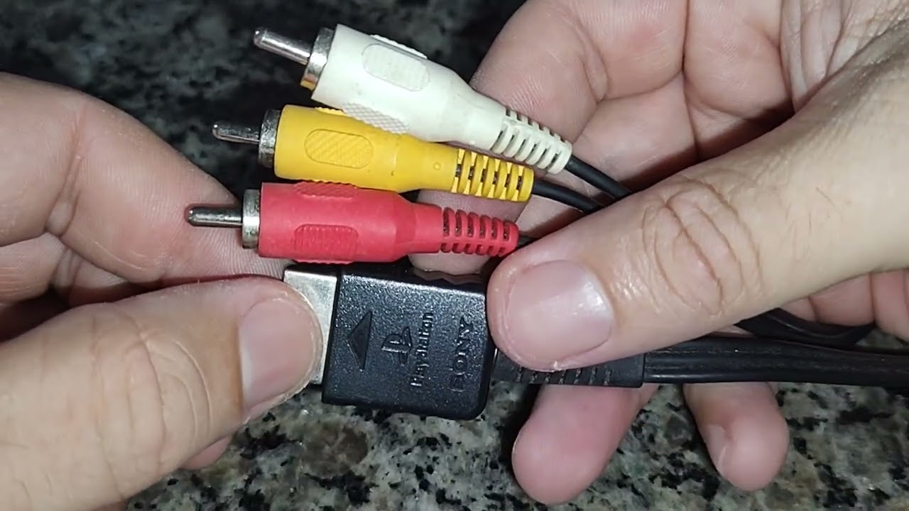 A importância de ter em casa o cabo antigo para PS2 RCA