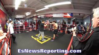 Danny Garcia smooth combinations on the mitts - EsNews Boxing